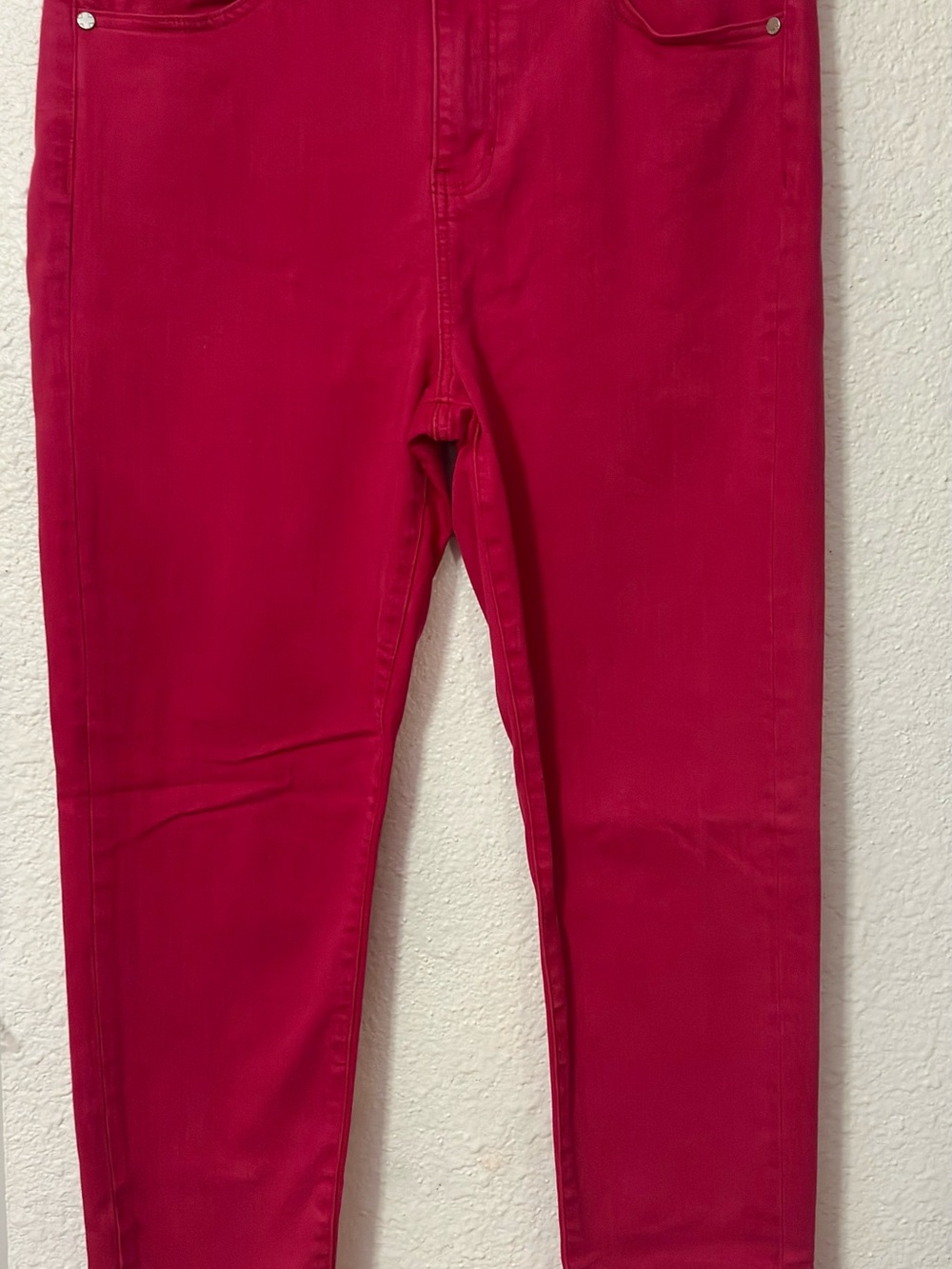 Liverpool Women’s Fuchsia Stretch Jeans